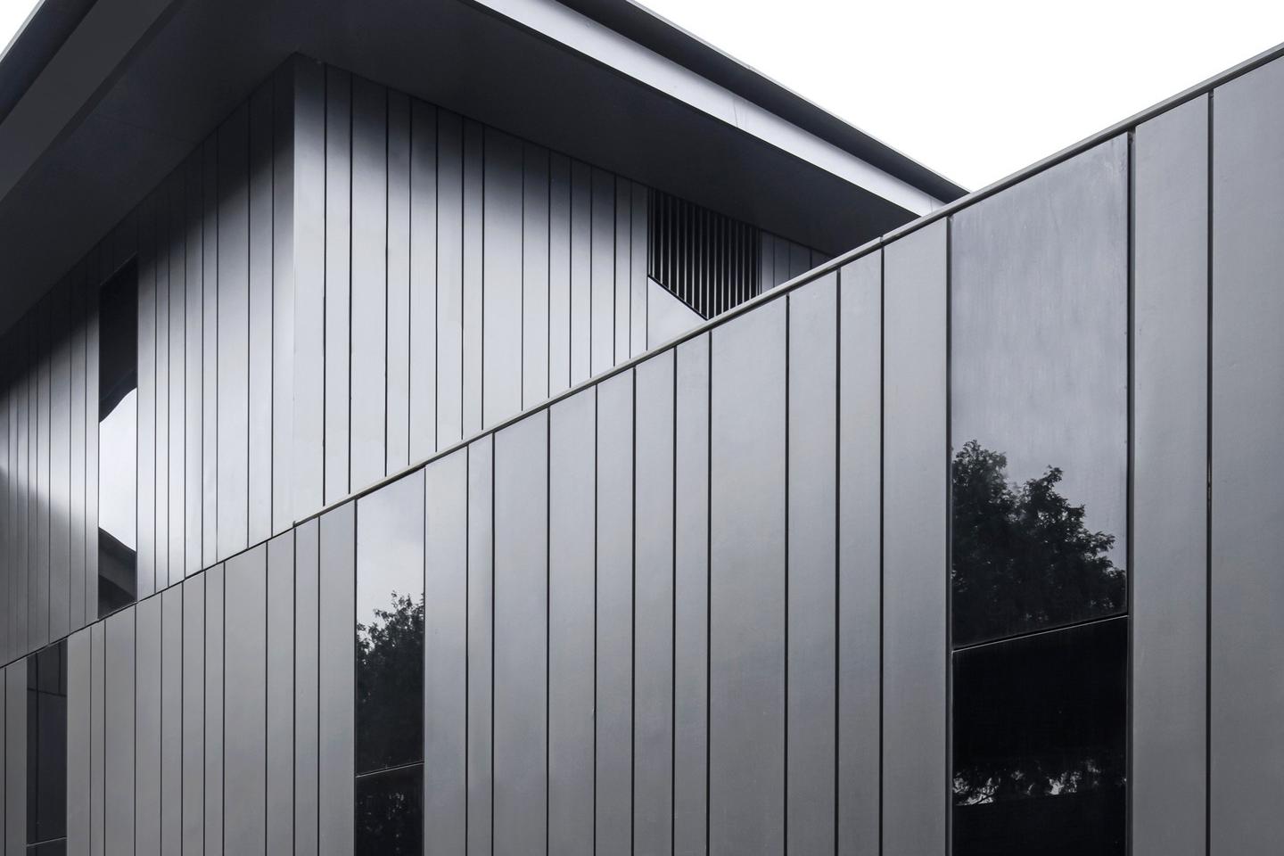 矮立边铝镁锰墙面板